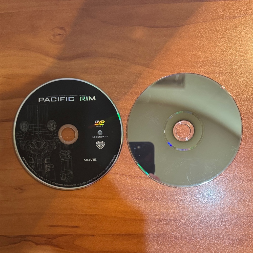 Pacific Rim Blu-Ray Disc - Picture 5 of 6
